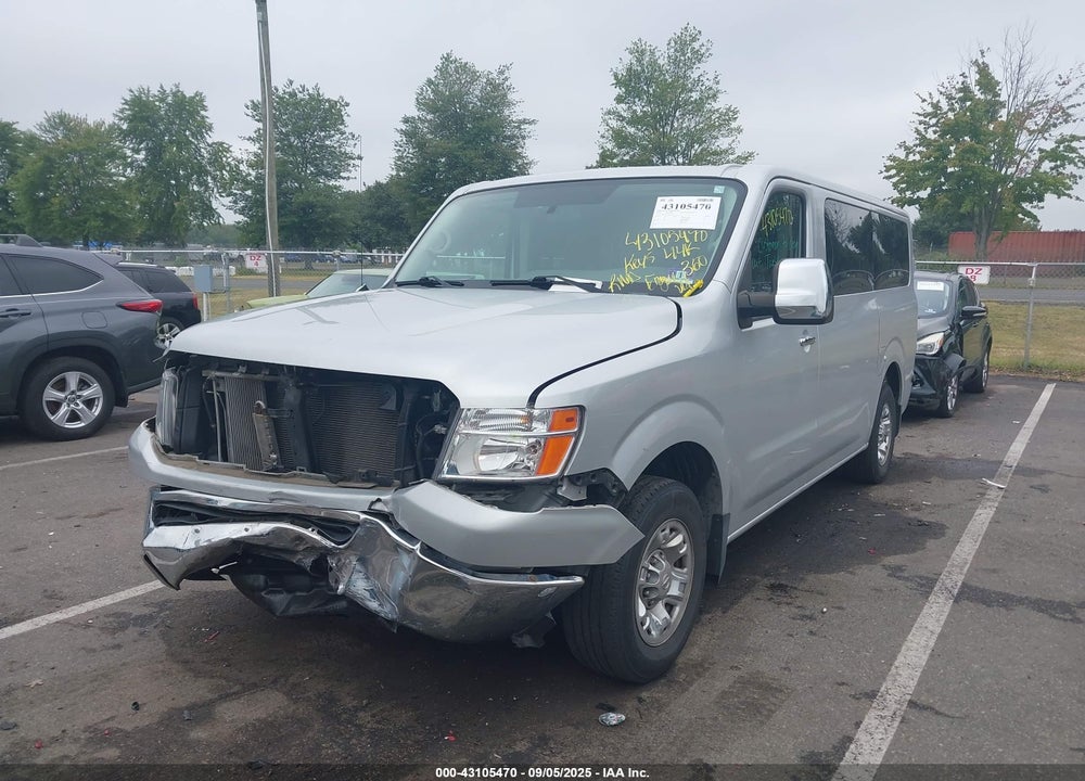 2018 NISSAN NV PASSENGER NV3500 HD SV V6 VIN: 5BZBF0AA7JN852350
