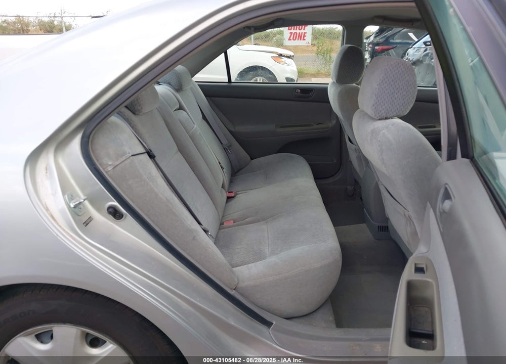 2004 TOYOTA CAMRY LE VIN: 4T1BE32K74U815820