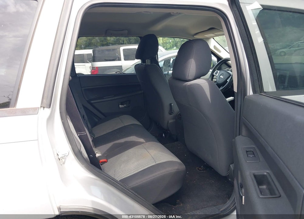 2010 JEEP GRAND CHEROKEE VIN: 1J4PR4GKXAC143891