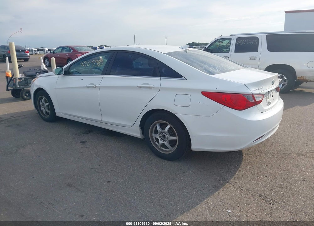 2012 HYUNDAI SONATA VIN: 5NPEB4AC0CH352468