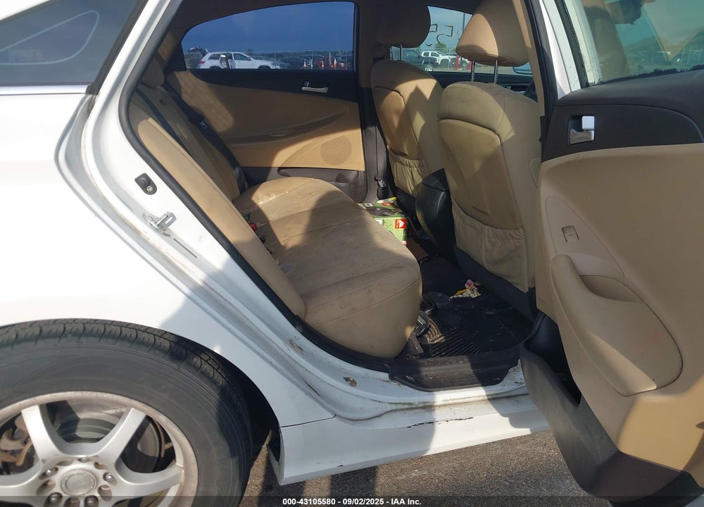 2012 HYUNDAI SONATA VIN: 5NPEB4AC0CH352468