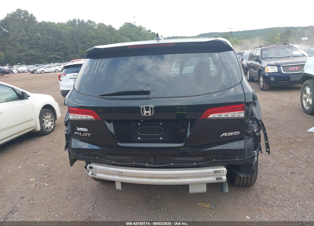 2021 HONDA PILOT VIN: 5FNYF6H50MB006568