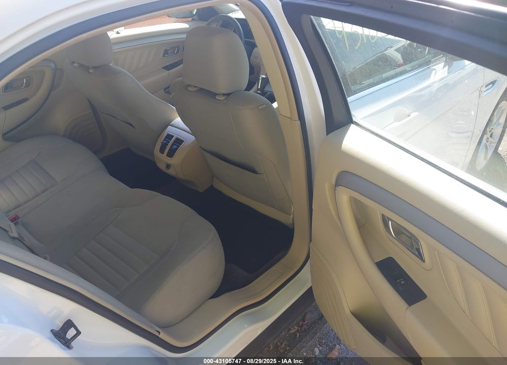 2013 FORD TAURUS VIN: 1FAHP2D8XDG192508