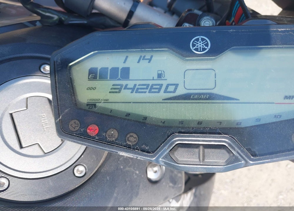 2017 YAMAHA FZ07 VIN: JYARM06E6HA011875