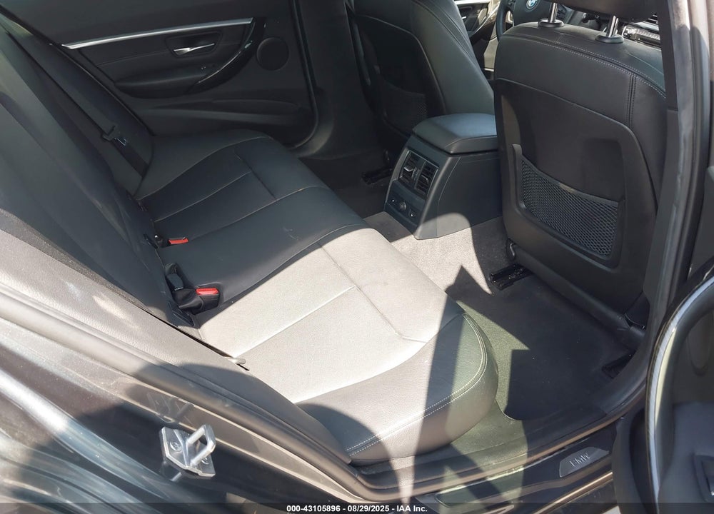 2016 BMW 3 SERIES VIN: WBA8E3G50GNT75050