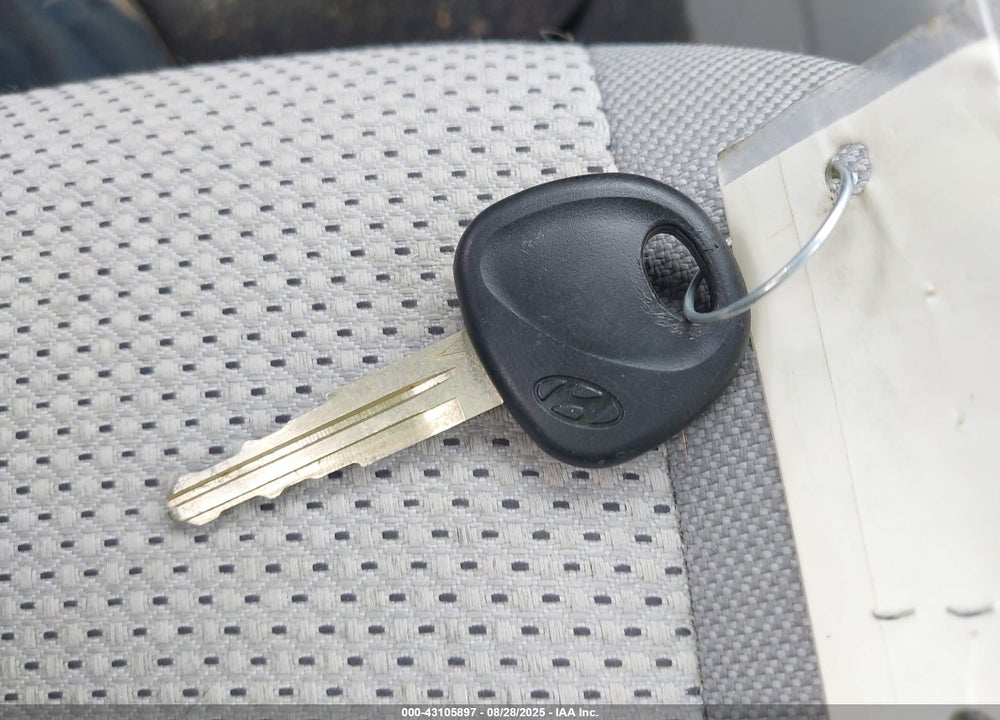 2009 HYUNDAI ACCENT GLS VIN: KMHCN46C29U341392