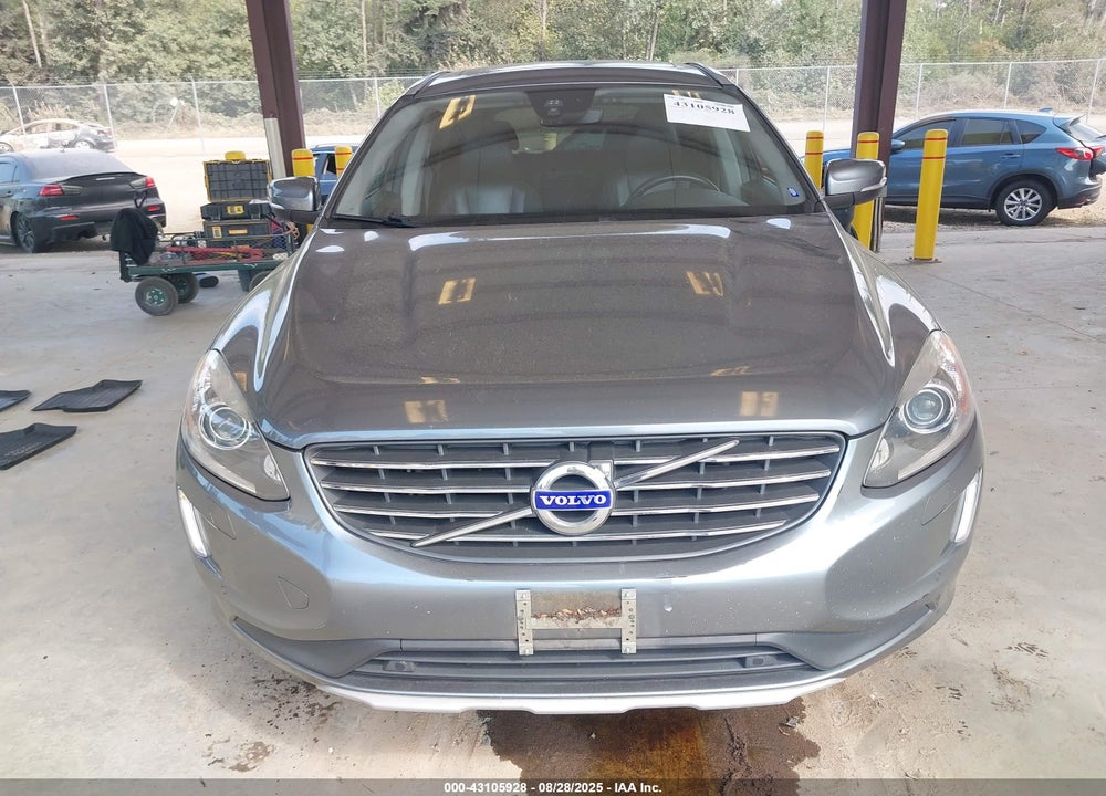 2017 VOLVO XC60 VIN: YV440MRU0H2217205