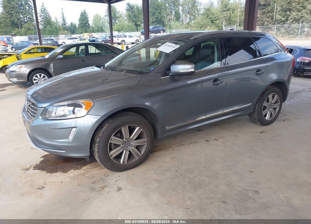 2017 VOLVO XC60 VIN: YV440MRU0H2217205