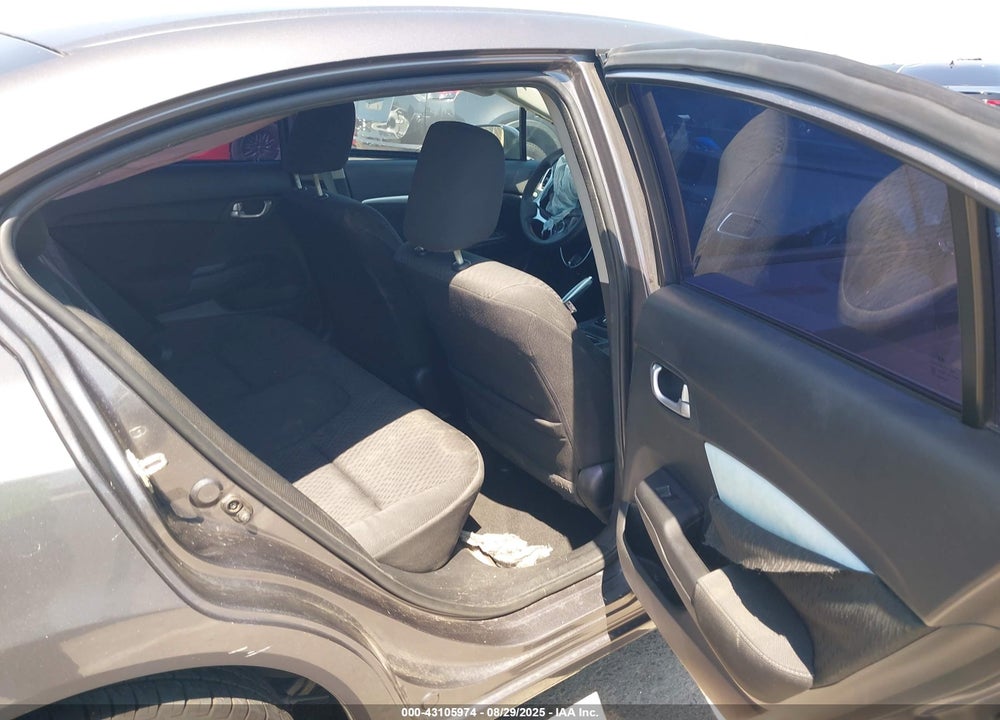 2015 HONDA CIVIC VIN: 2HGFB2F81FH543327