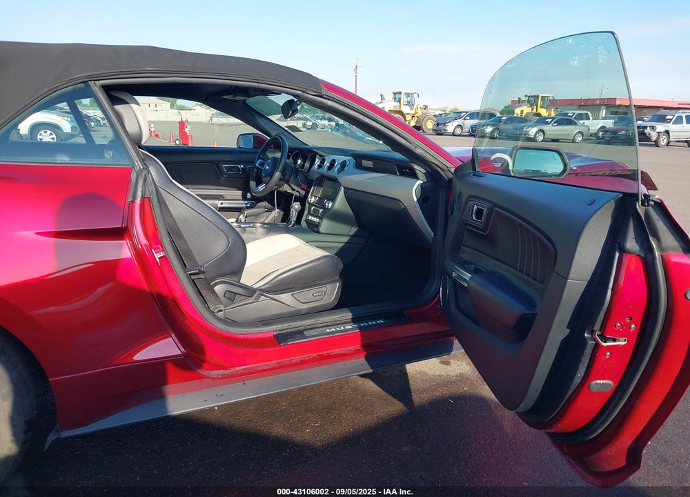 2016 FORD MUSTANG VIN: 1FATP8UH0G5221396