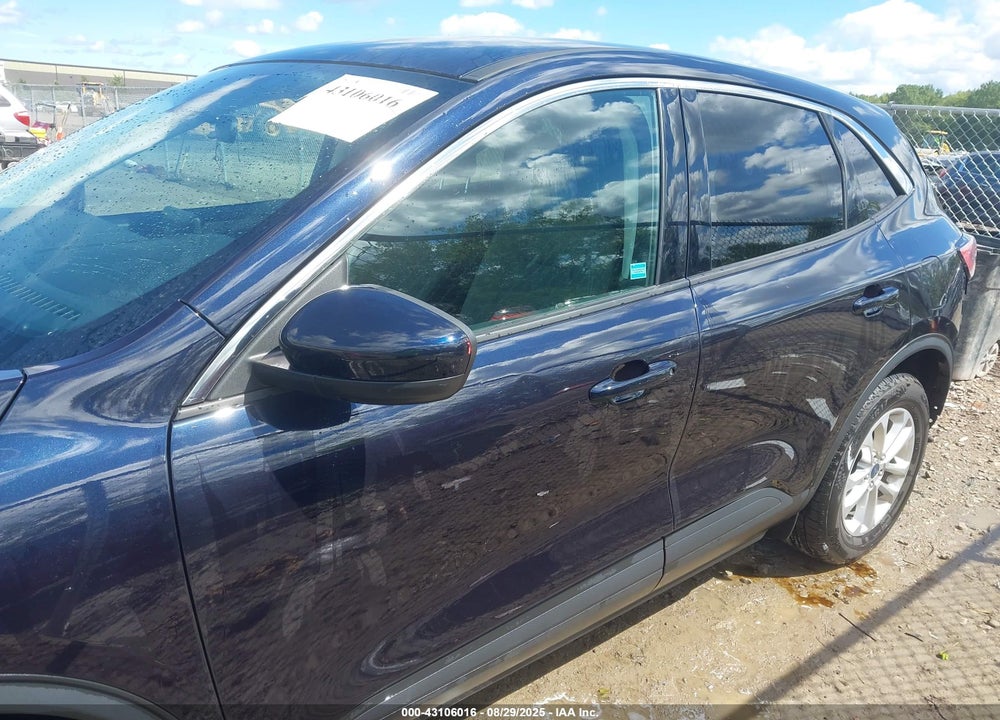 2021 FORD ESCAPE VIN: 1FMCU0G61MUB11596