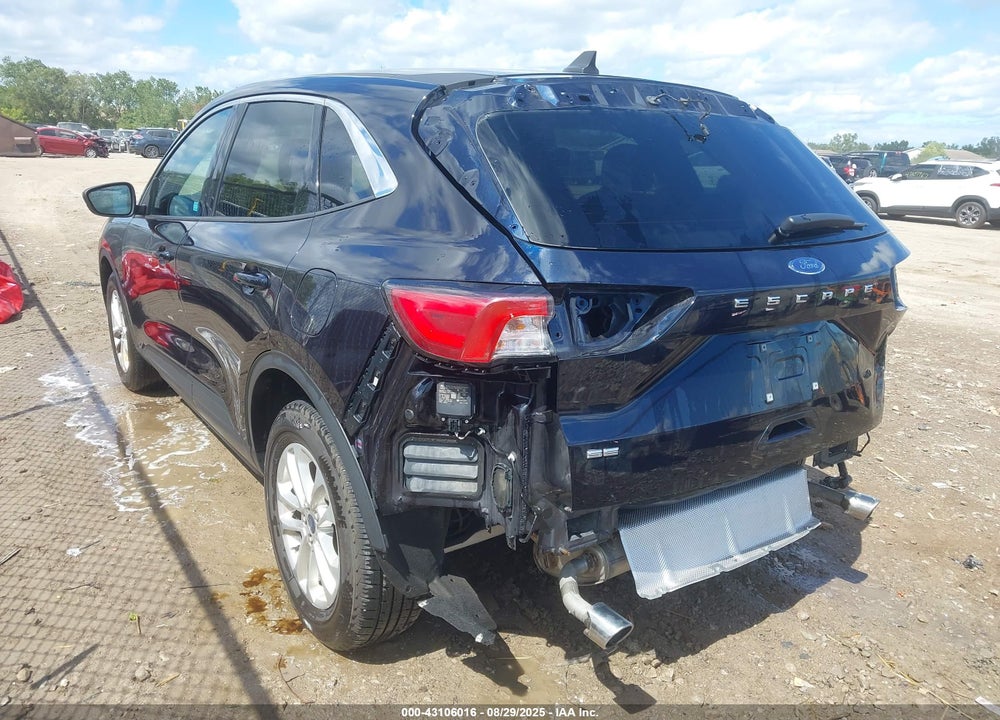 2021 FORD ESCAPE VIN: 1FMCU0G61MUB11596