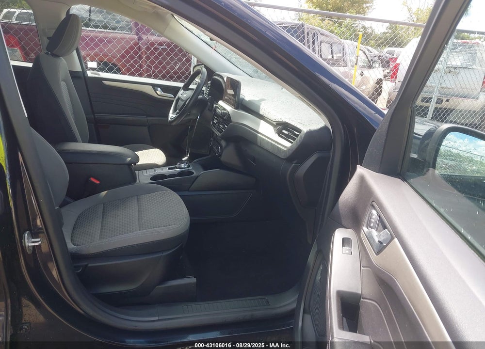 2021 FORD ESCAPE VIN: 1FMCU0G61MUB11596