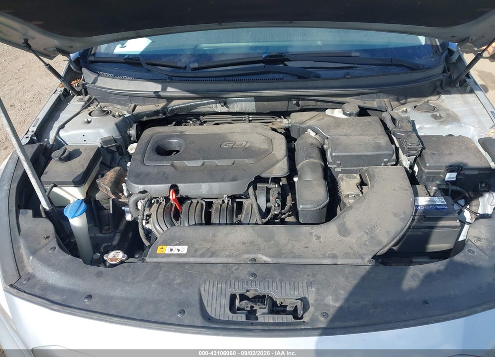 2015 HYUNDAI SONATA VIN: 5NPE24AF5FH158887