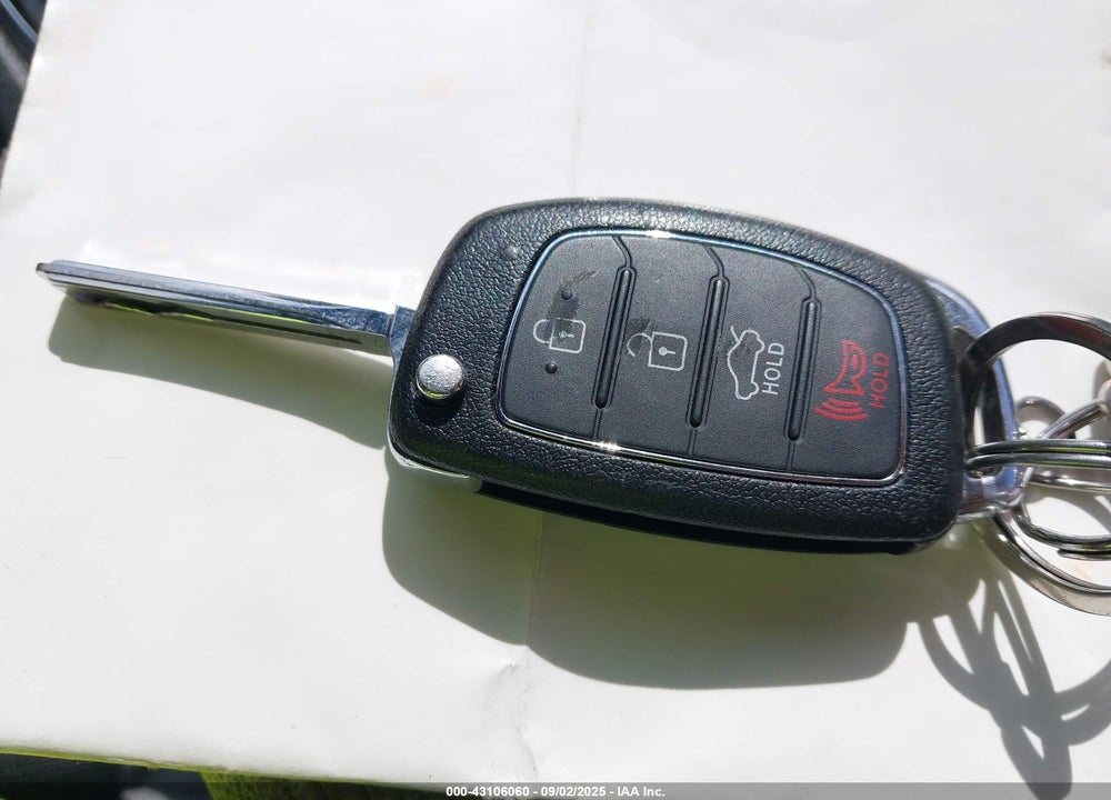 2015 HYUNDAI SONATA VIN: 5NPE24AF5FH158887