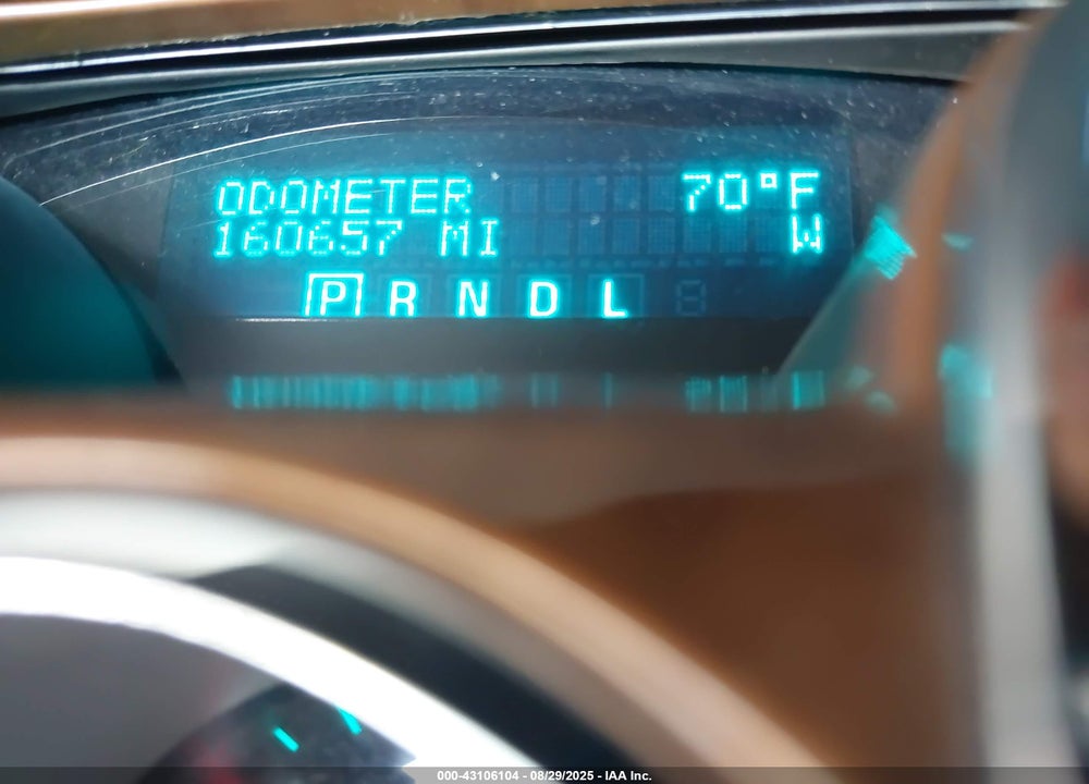 2011 BUICK ENCLAVE VIN: 5GAKRAEDXBJ142774