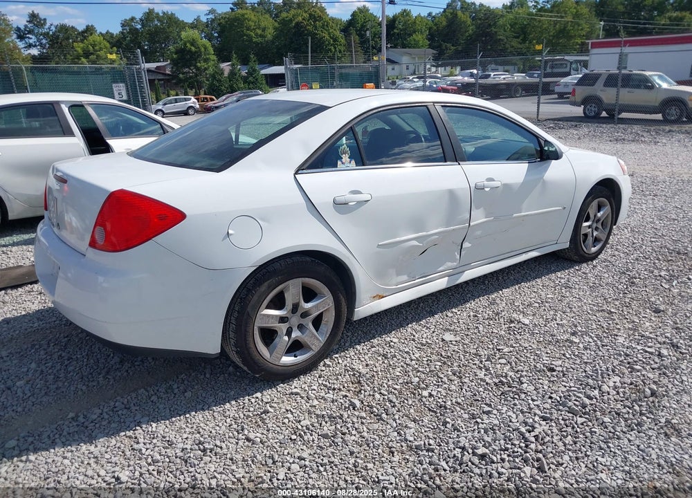 2009 PONTIAC G6 NEW SE VIN: 1G2ZJ57B194263455