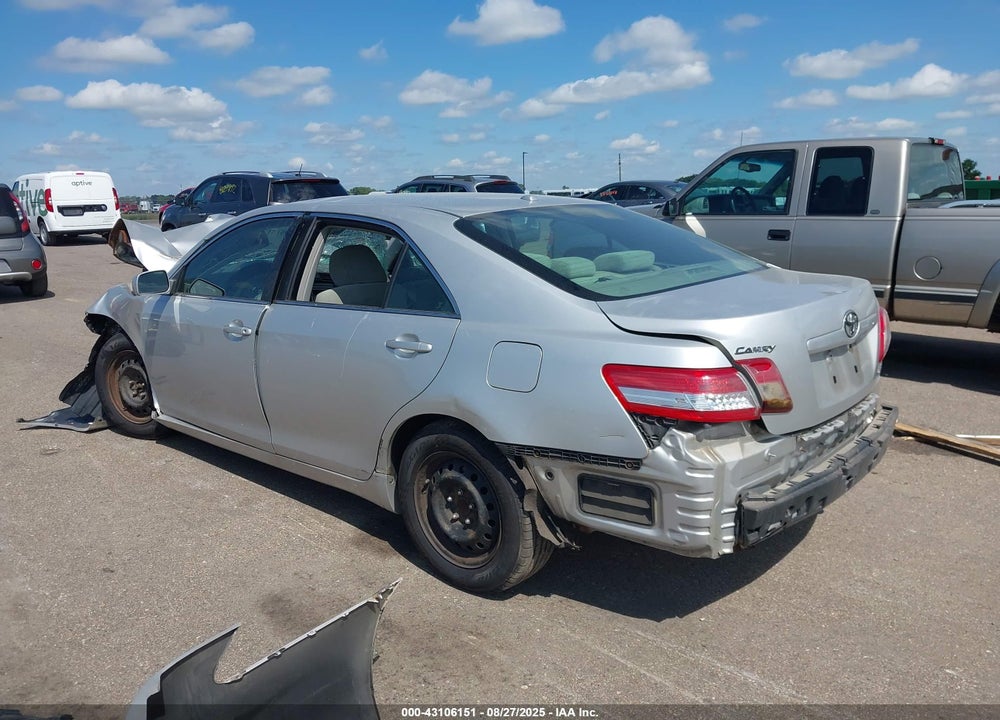 2011 TOYOTA CAMRY LE VIN: 4T1BF3EK5BU611197