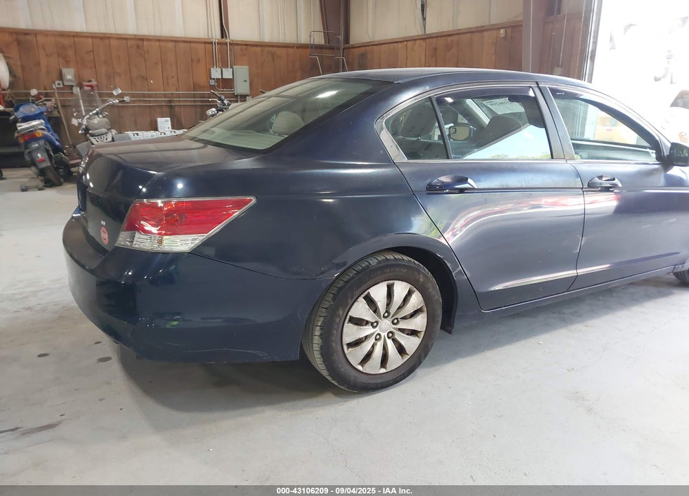 2010 HONDA ACCORD 2.4 LX VIN: 1HGCP2F30AA027556