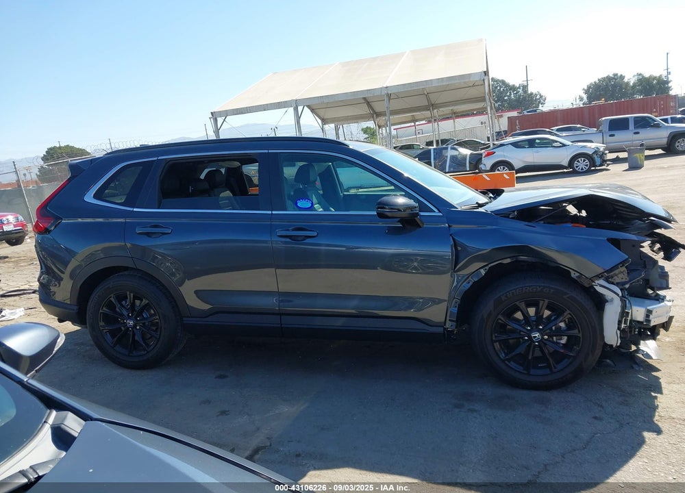 2025 HONDA CR-V HYBRID SPORT-L VIN: 7FARS5H87SE028153