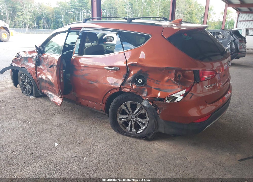 2013 HYUNDAI SANTA FE VIN: 5XYZU3LB0DG123064