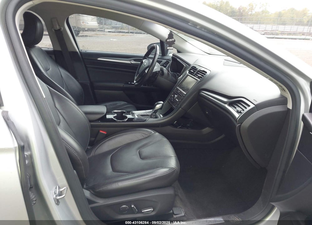 2016 FORD FUSION TITANIUM VIN: 3FA6P0K95GR207288