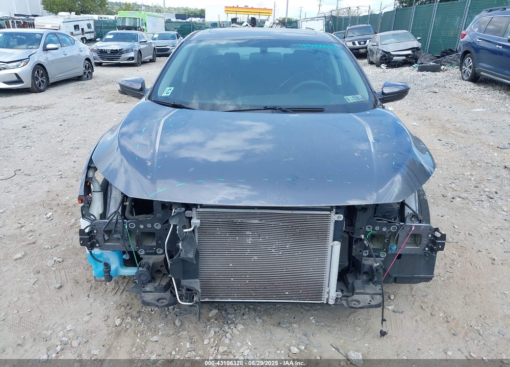 2018 HONDA CIVIC VIN: 2HGFC2F75JH589997