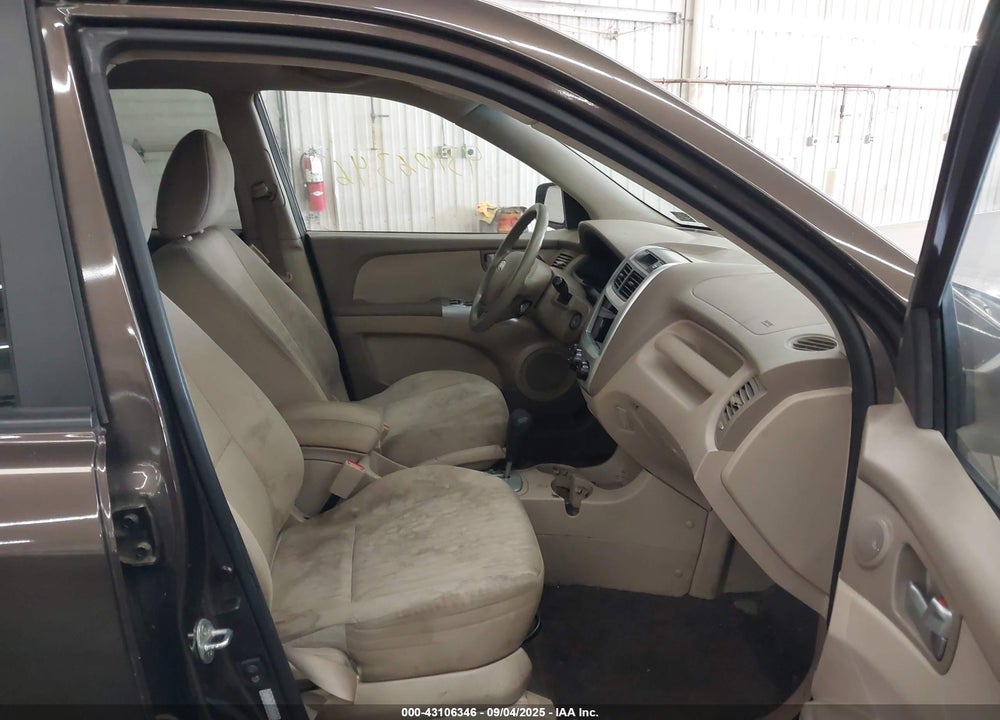 2010 KIA SPORTAGE VIN: KNDKGCA36A7669073