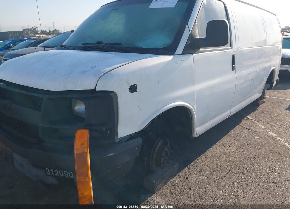 2005 CHEVROLET EXPRESS VIN: 1GCGG25VX51105981