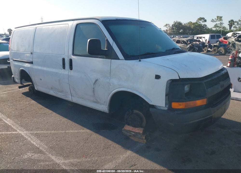 2005 CHEVROLET EXPRESS VIN: 1GCGG25VX51105981