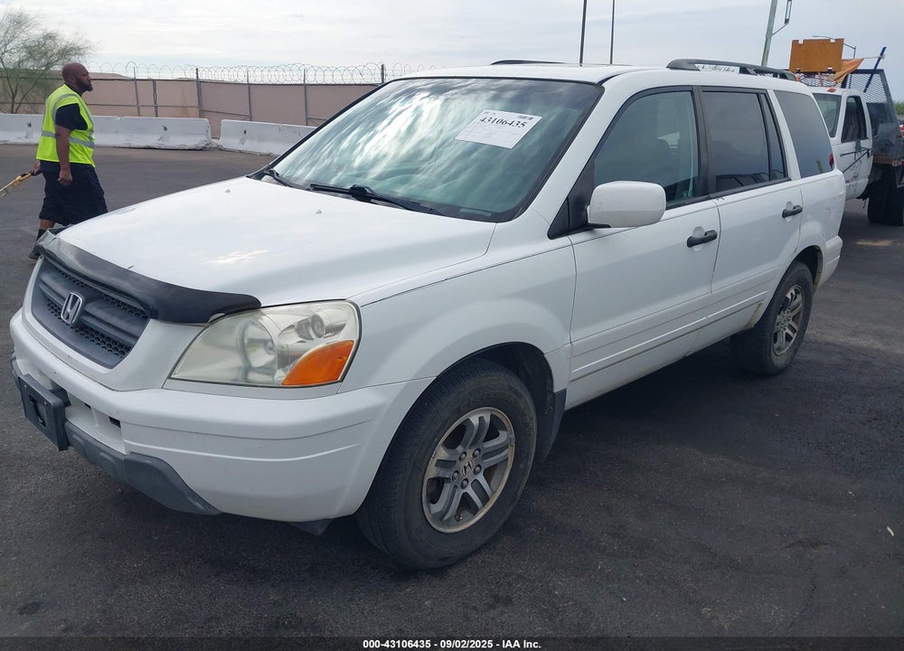 2005 HONDA PILOT EX-L VIN: 5FNYF18565B012380