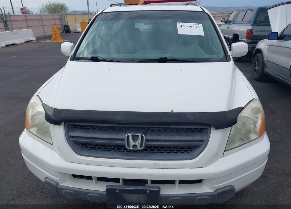 2005 HONDA PILOT EX-L VIN: 5FNYF18565B012380