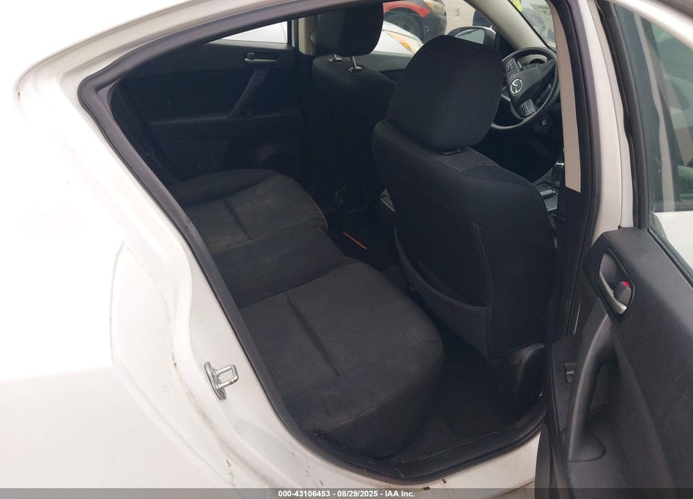 2013 MAZDA 3 I SPORT VIN: JM1BL1UP5D1838716