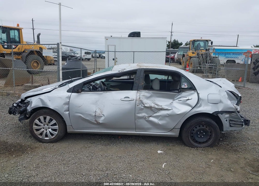 2013 TOYOTA COROLLA LE VIN: 2T1BU4EE1DC953370