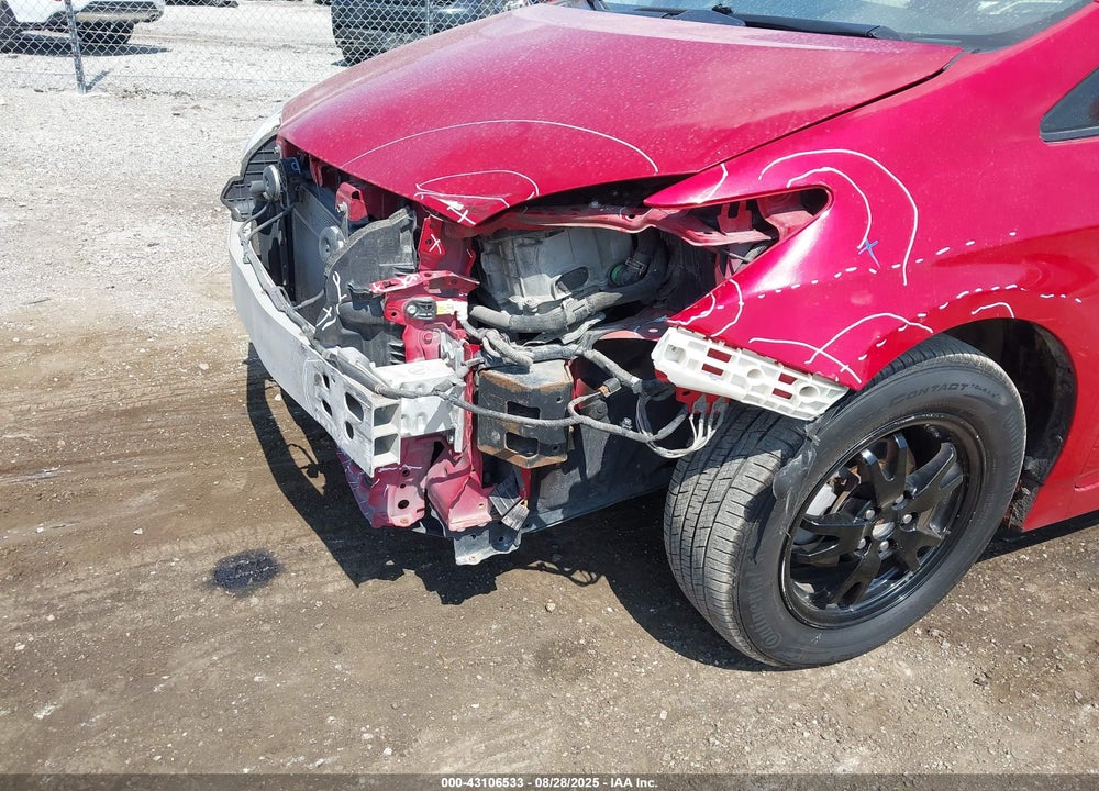 2015 TOYOTA PRIUS VIN: JTDKN3DU7F0446020