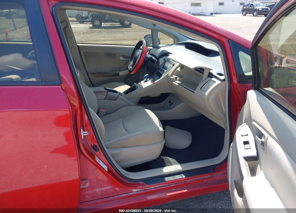 2015 TOYOTA PRIUS VIN: JTDKN3DU7F0446020
