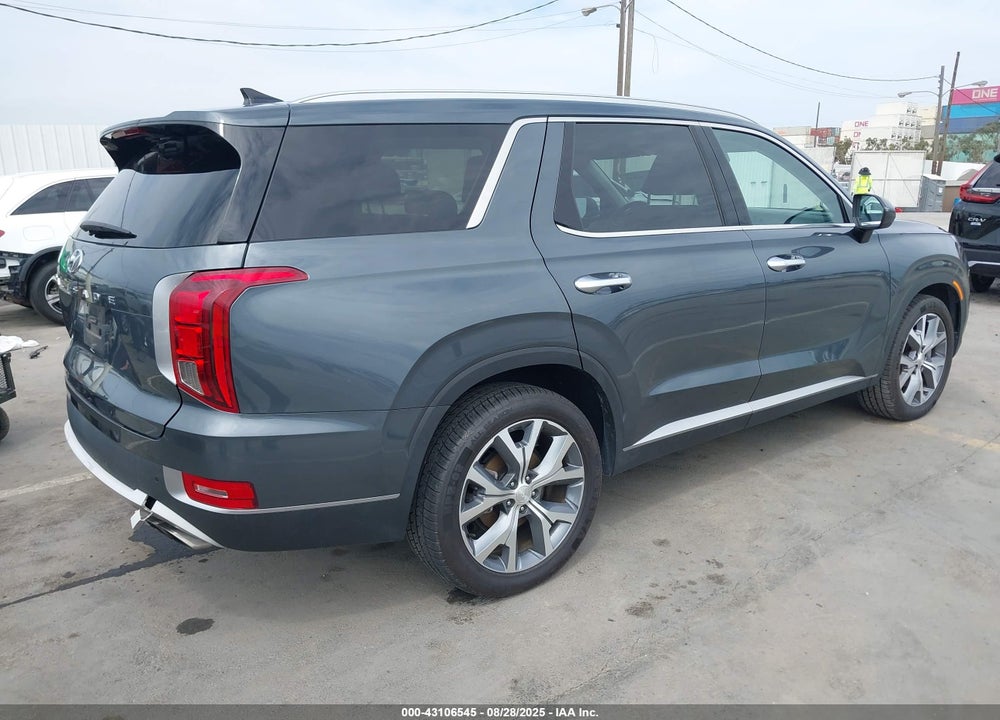 2021 HYUNDAI PALISADE VIN: KM8R44HE1MU304645