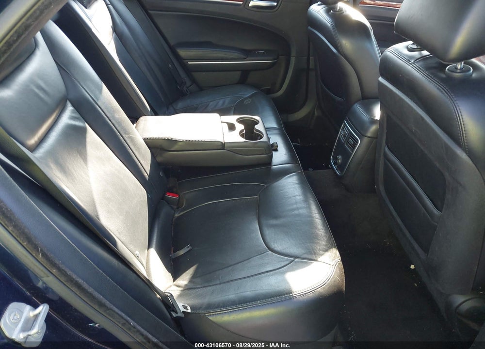 2014 CHRYSLER 300 VIN: 2C3CCAAG5EH380501
