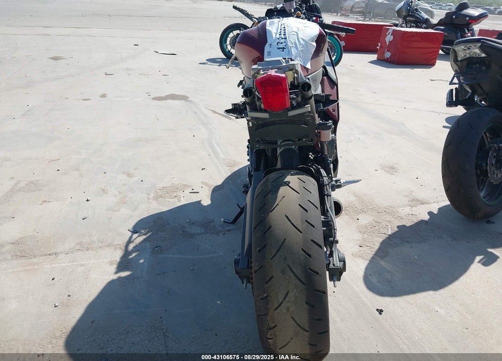 2024 YAMAHA YZFR7 VIN: JYARM38E9RA012289