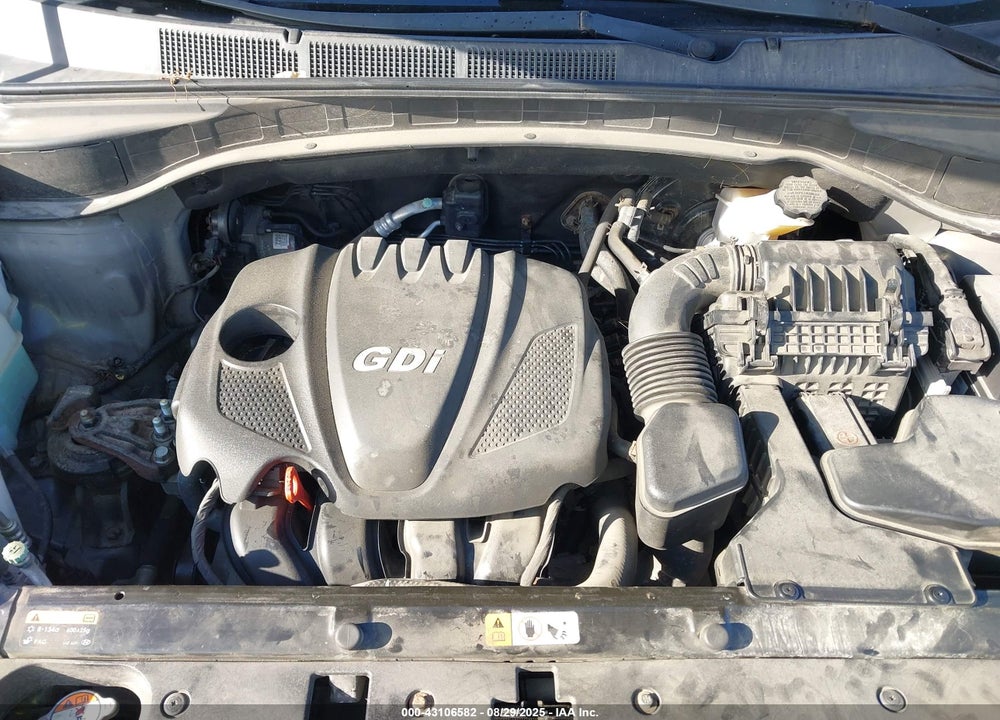 2014 HYUNDAI SANTA FE VIN: 5XYZT3LB7EG193925