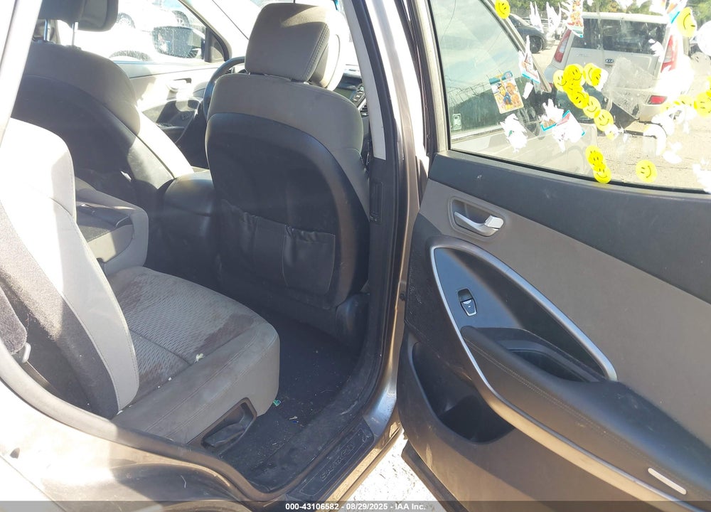 2014 HYUNDAI SANTA FE VIN: 5XYZT3LB7EG193925