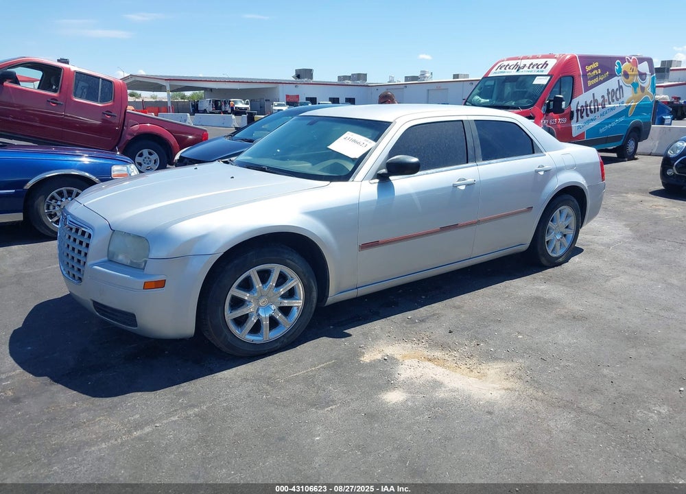 2007 CHRYSLER 300 VIN: 2C3KA43R27H884783