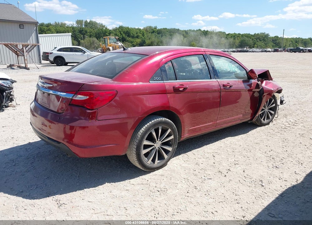 2013 CHRYSLER 200 VIN: 1C3CCBBG5DN754891