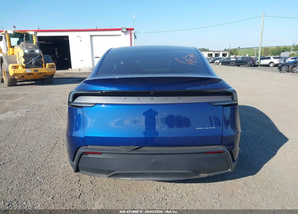 2026 TESLA MODEL Y VIN: 7SAYGDEE0TA447847