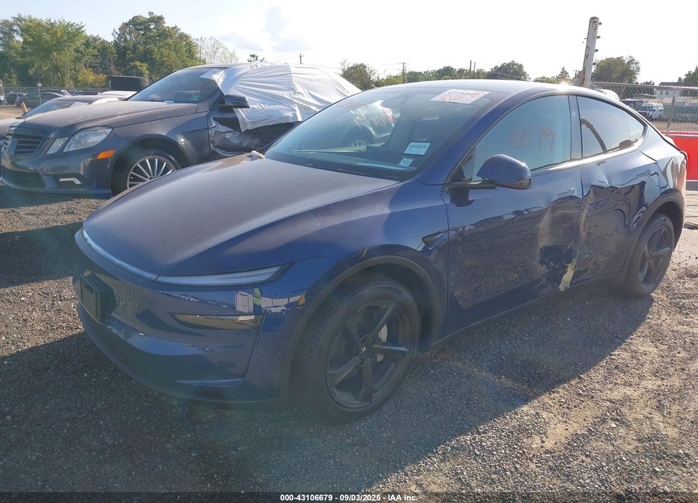 2026 TESLA MODEL Y VIN: 7SAYGDEE0TA447847