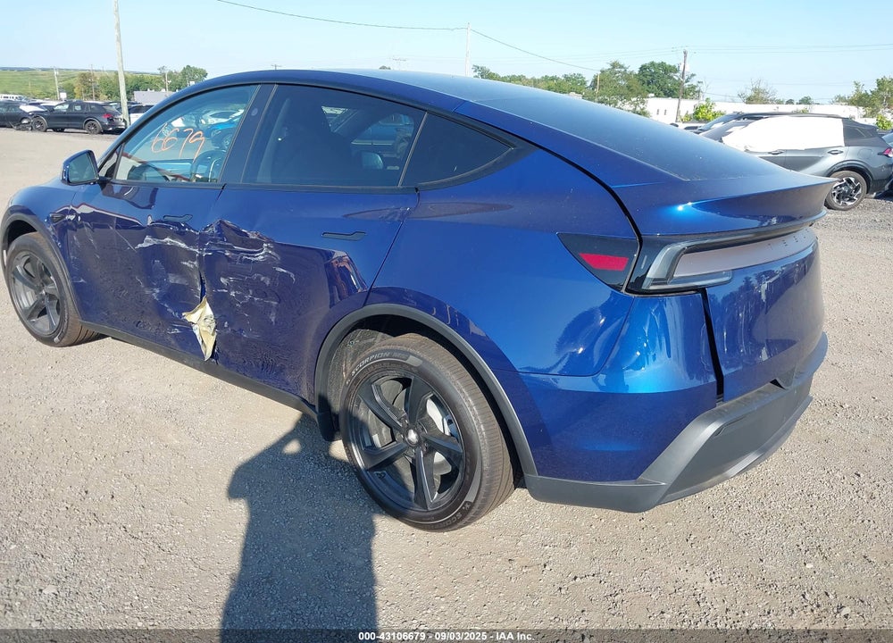 2026 TESLA MODEL Y VIN: 7SAYGDEE0TA447847