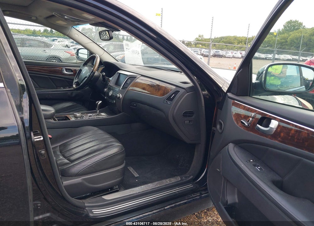2011 HYUNDAI EQUUS VIN: KMHGH4JF7BU042254