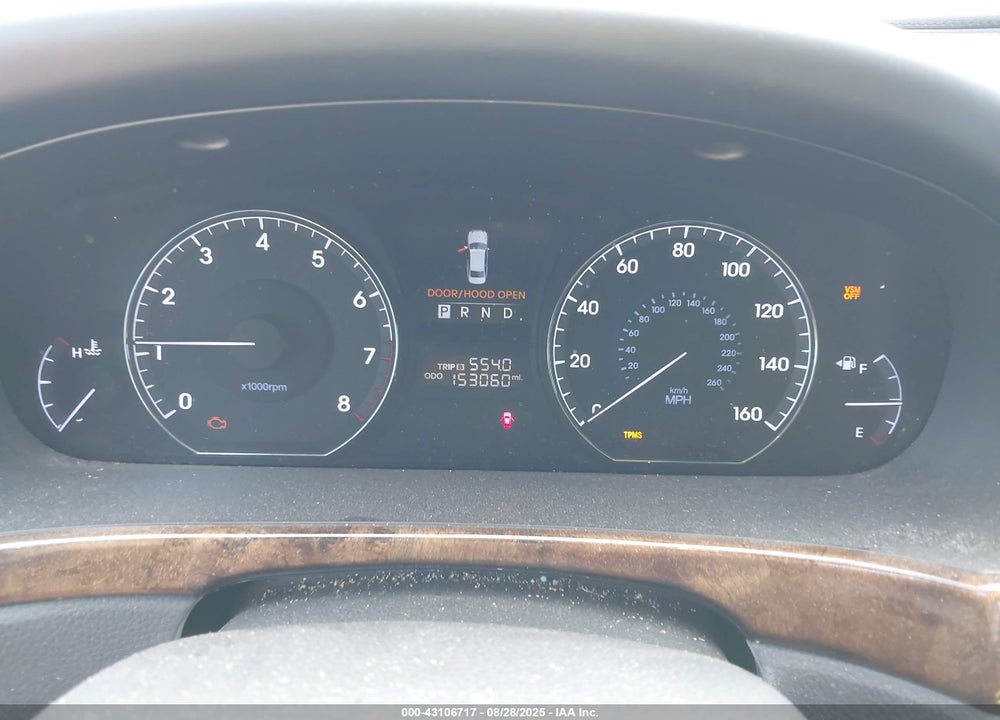 2011 HYUNDAI EQUUS VIN: KMHGH4JF7BU042254