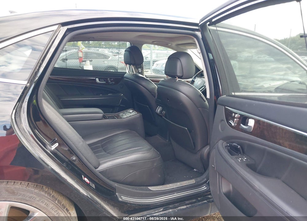 2011 HYUNDAI EQUUS VIN: KMHGH4JF7BU042254