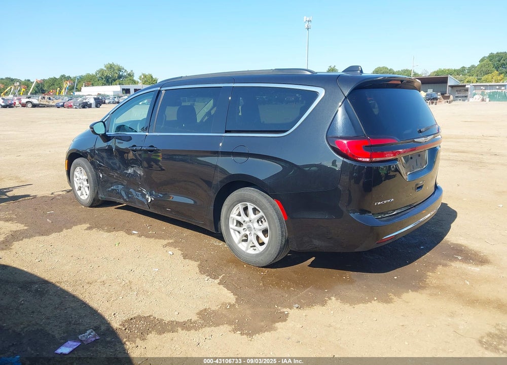 2022 CHRYSLER PACIFICA TOURING L VIN: 2C4RC1BG6NR179768